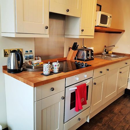 Kings Head Holt Bed & Breakfast Holt  Room photo