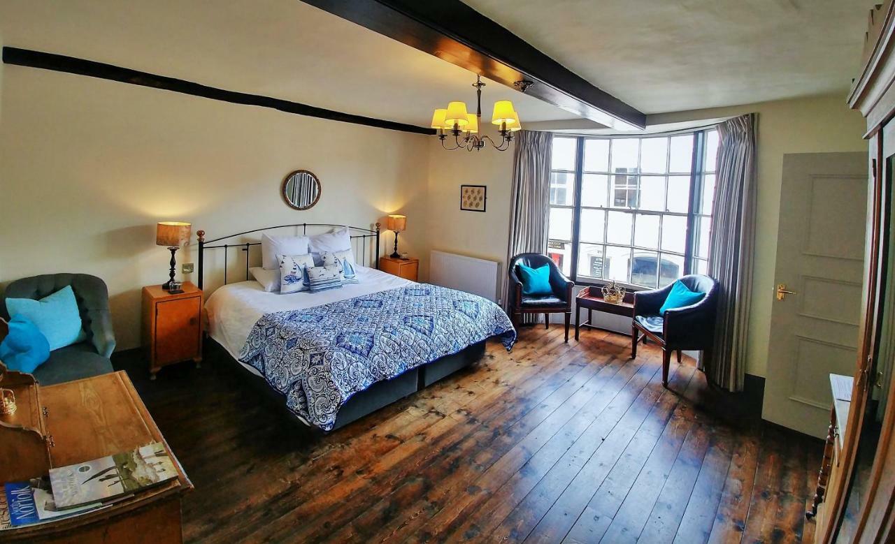 Kings Head Holt Bed & Breakfast Holt  Room photo
